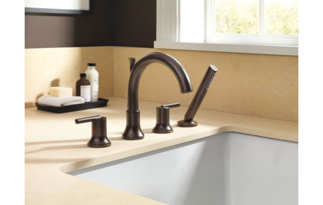 Trinsic® Bathroom Collection | Delta Faucet
